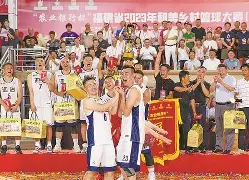 九江城郸以平江鼎力巨人，强强对话，士气大振