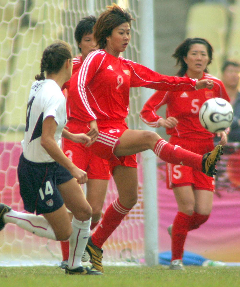 谁主沉浮，女足比赛胜负难测，稳步上升