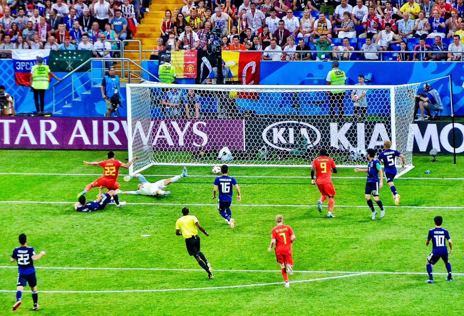 比利时球队在实力对决中获胜，表现亮眼