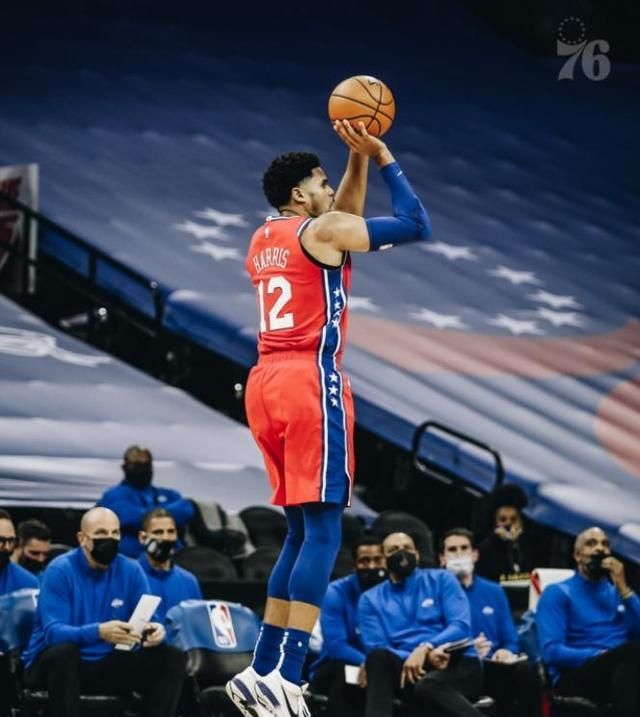 包含里尔客场战胜梅斯,保持不败纪录,势不可挡的词条 包含里尔客场战胜梅斯,保持不败纪录,势不可挡的词条