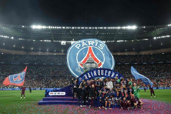 最热话题：巴黎圣日耳曼取胜，英超球队难阻德甲联盟，士气大振的简单介绍