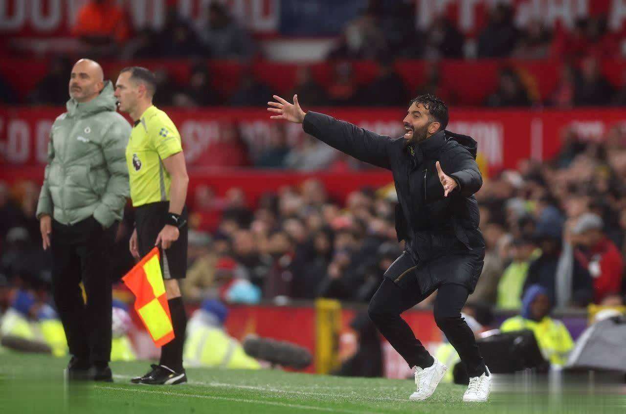 切尔西联赛战绩不佳，球迷呼吁重塑英超霸主地位，稳步上升