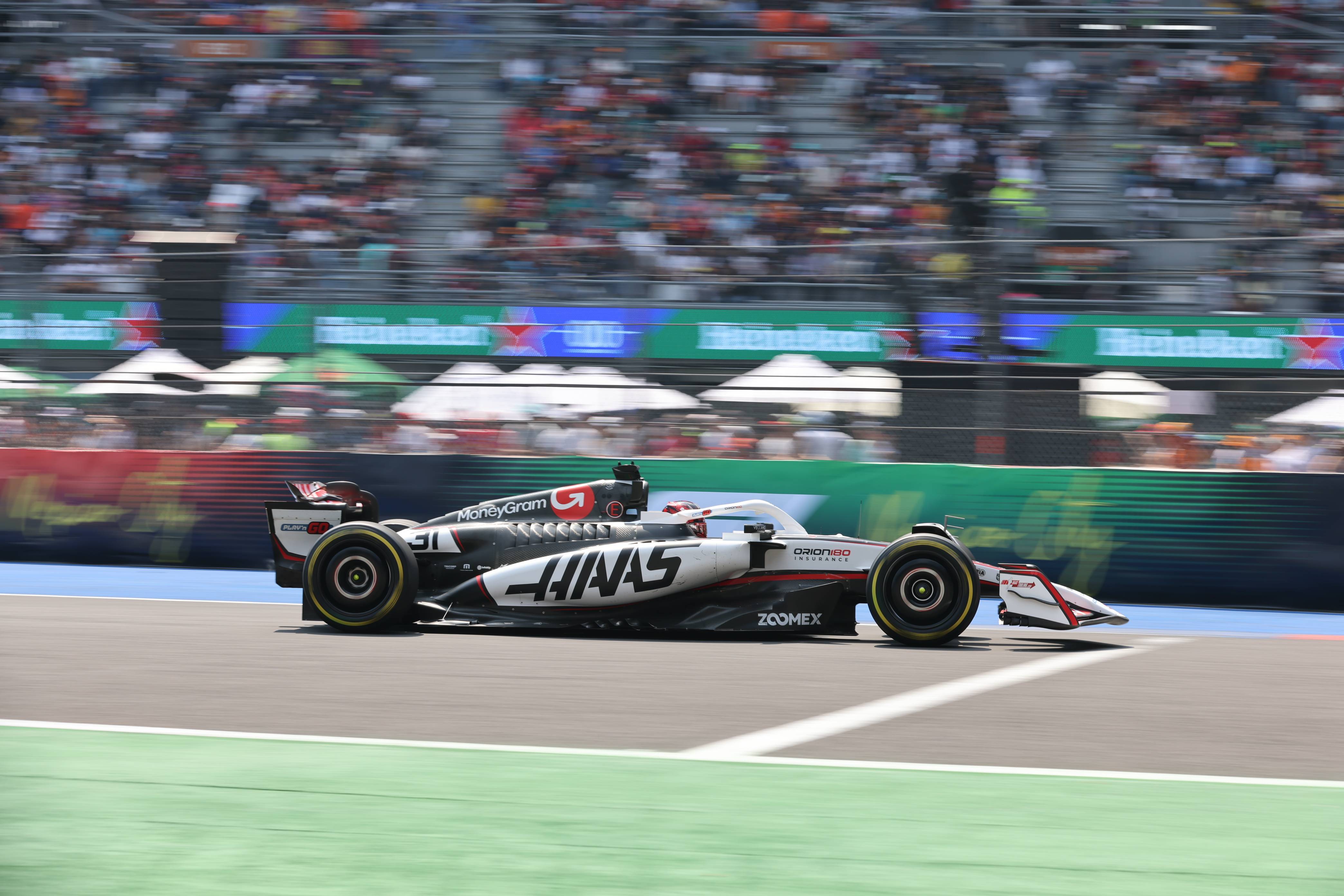 红牛二队力克哈斯车队，塞恩斯带队取胜