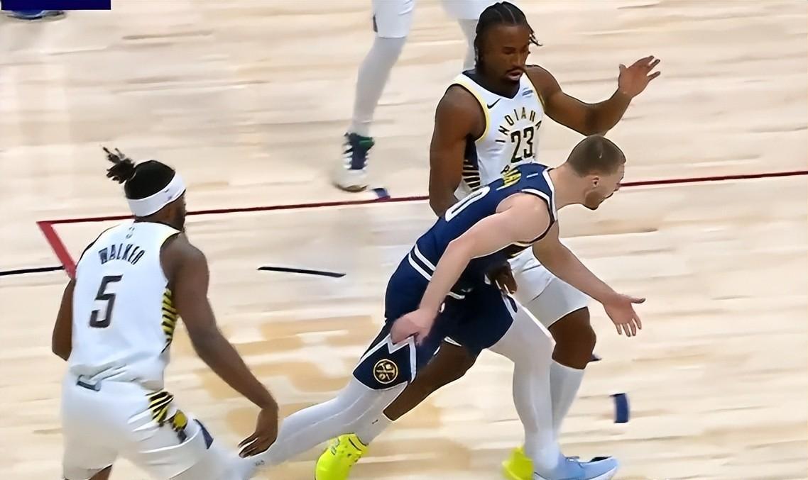 天津队险胜步行者，约基奇带队取胜