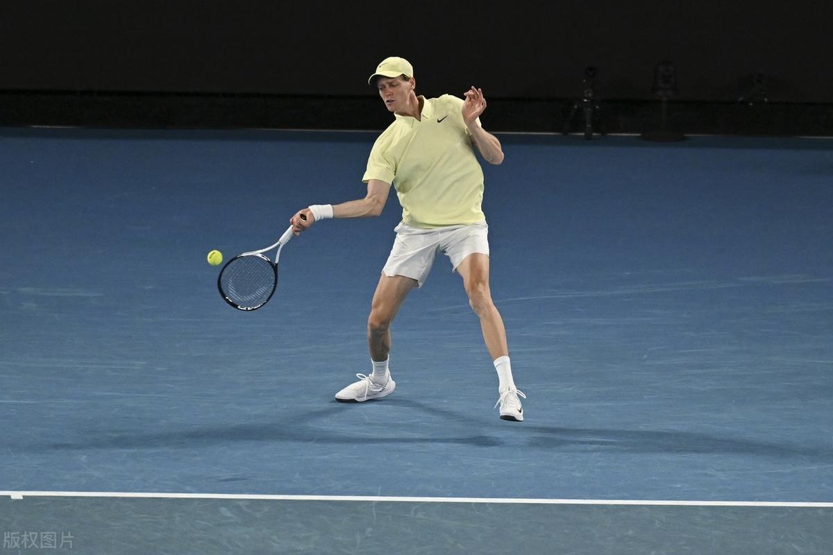 法网力克澳网,辛纳点燃赛场 法网力克澳网,辛纳点燃赛场