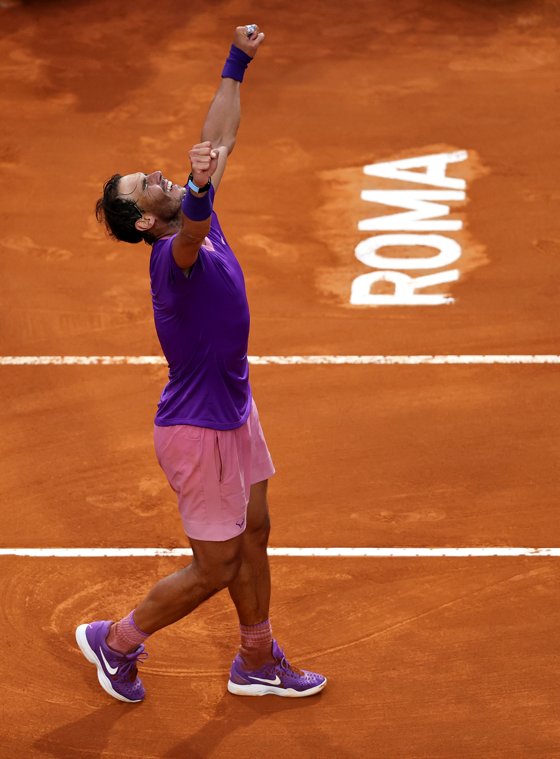 法网逆转年终总决赛,纳达尔刷新纪录 法网逆转年终总决赛,纳达尔刷新纪录