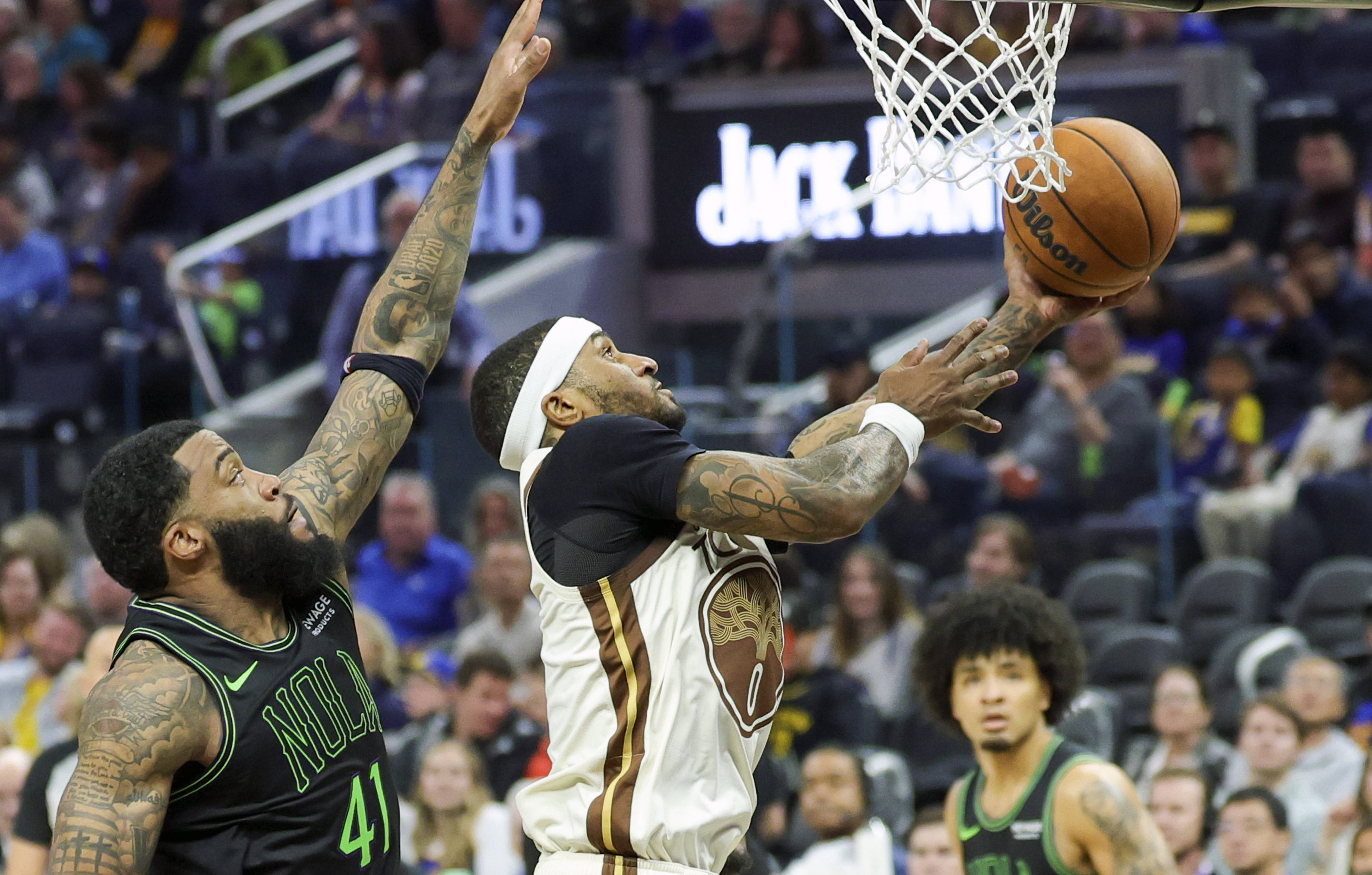 鹈鹕完胜勇士,克莱刷新纪录 鹈鹕完胜勇士,克莱刷新纪录